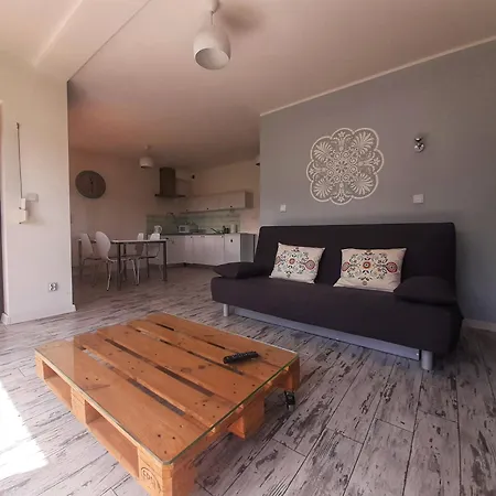 Zloty Widok * 슈차이르크